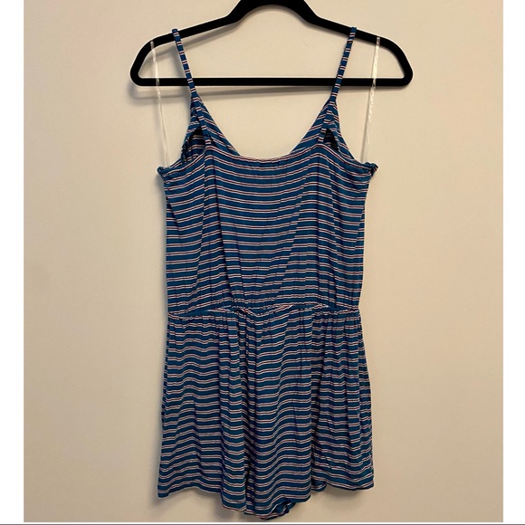 American Eagle Romper - Picture 2 of 4